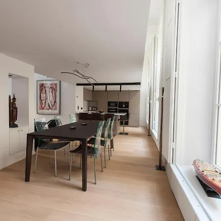 La Suite